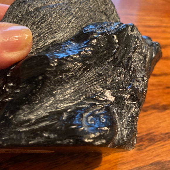 The Aardik Collection Soapstone Squirrel - Picture 5 of 9